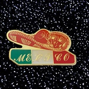 Vintage Mexico Sombrero Souvenir Lapel Pin